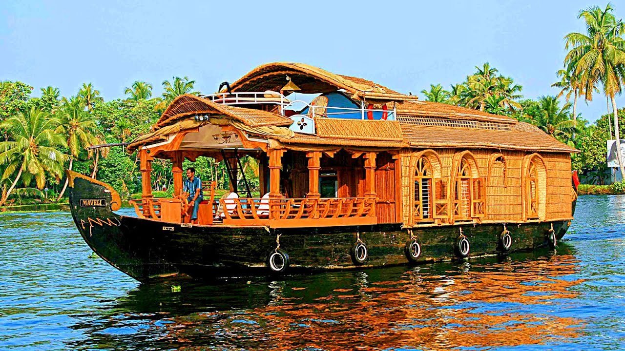 Ocenic Houseboat Team
